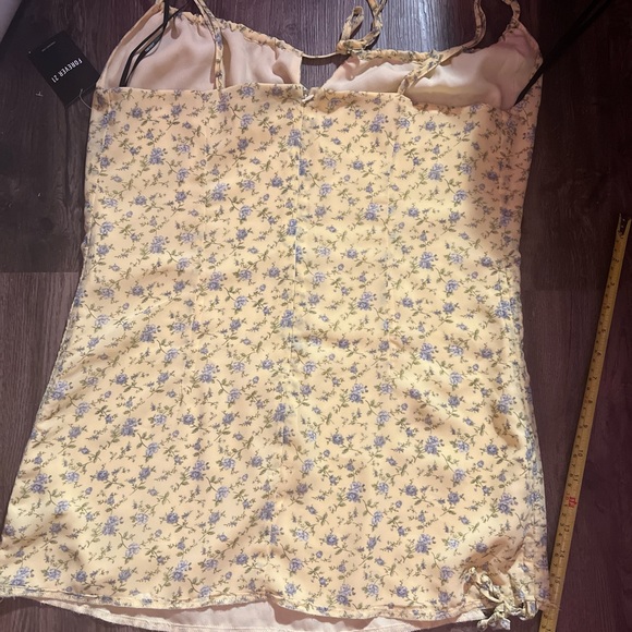 Forever 21 Floral Ditsy Dress - Picture 5 of 7